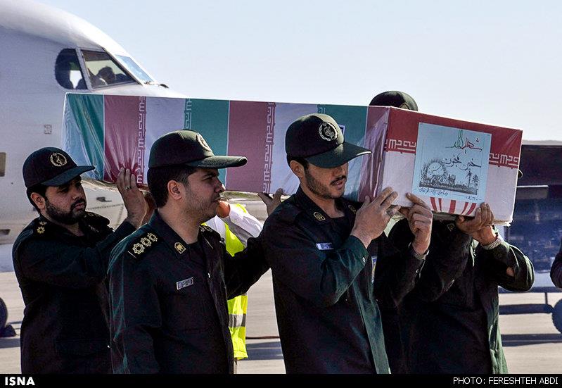 ورود شهدای گمنام به شهر بیرجند 1