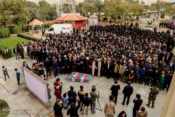 مراسم تشییع و تدفین دو شهید گمنام در دانشگاه پیام نور مرکز اهواز 12