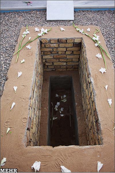 تشییع و خاکسپاری شهید گمنام در یزد