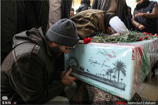 تشییع و تدفین شهید گمنام در کوی دانشگاه تهران 11