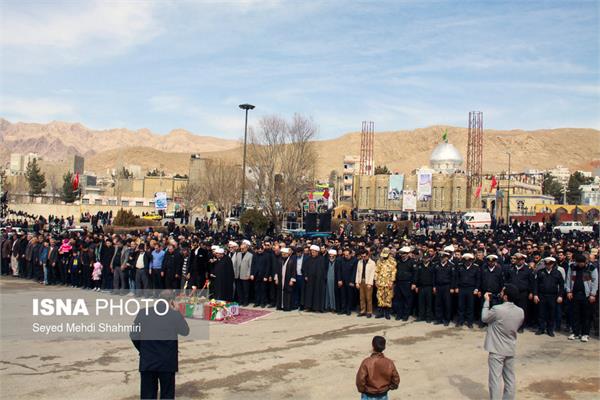 تشییع پیکر شهدای دفاع مقدس در کشور 52