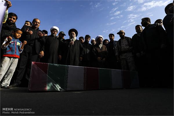 تشییع و تدفین پیکرهای مطهر ۲ شهید گمنام دفاع مقدس در خوزستان 17
