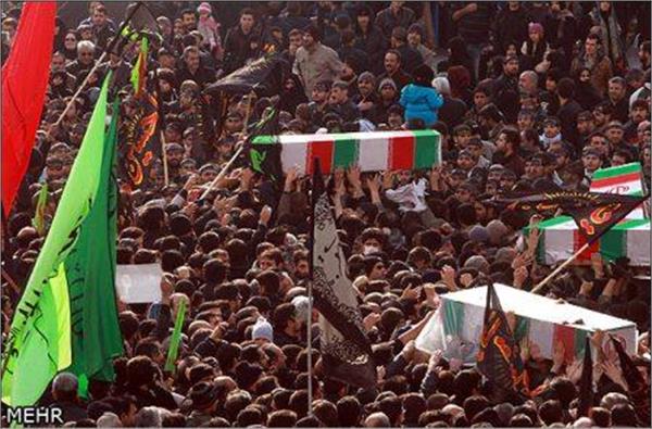 تشییع 5 شهید گمنام در میدان امام حسین(ع)