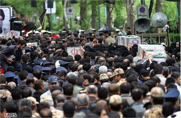 تشییع شهید حاج احمد صداقت و پنج شهید گمنام در اصفهان