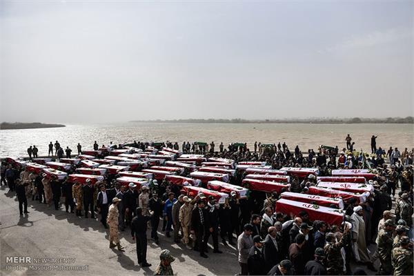 بازگشت پیکرهای ۶۸ شهید دوران دفاع مقدس به کشور 15