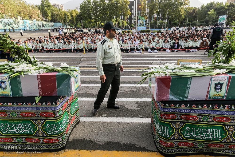 تشییع پیکر سه شهید تازه تفحص شده نیروی انتظامی 1