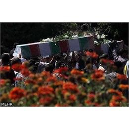 تجلیل از مادران شهدا در دانشگاه علوم پزشکی اهواز