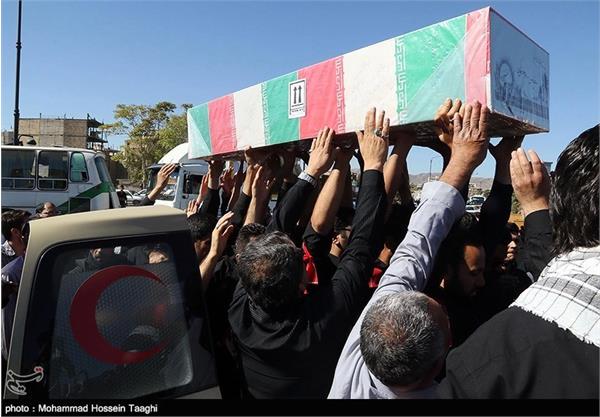 تشییع شهدای گمنام در مشهد 8