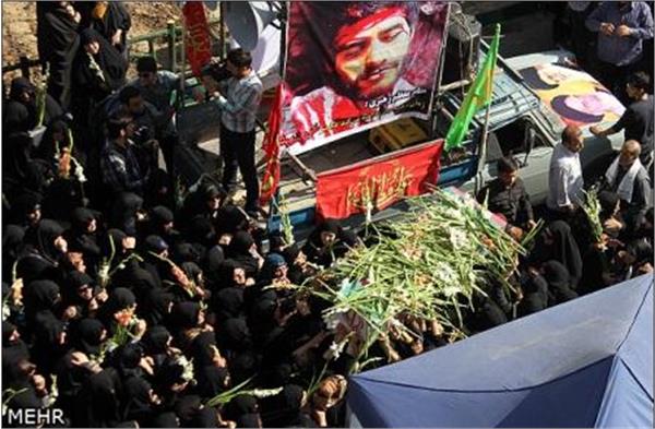 تشییع و خاکسپاری دو شهید گمنام در بوستان پرواز تهران