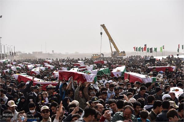 بازگشت پیکرهای ۶۸ شهید دوران دفاع مقدس به کشور 20