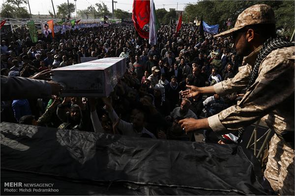 تشییع و تدفین پیکرهای مطهر ۲ شهید گمنام دفاع مقدس در خوزستان 12