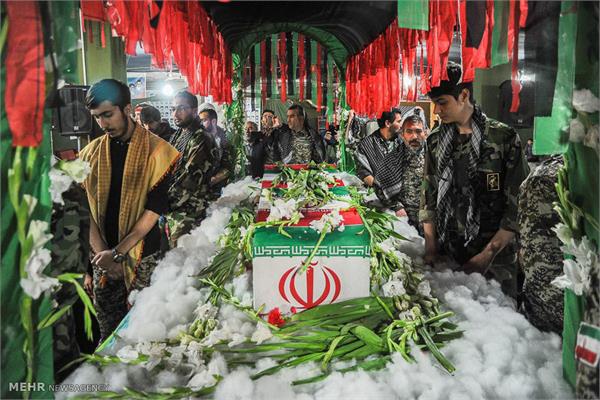 تشییع پیکر دوشهید گمنام دفاع مقدس در محمد شهر کرج 3