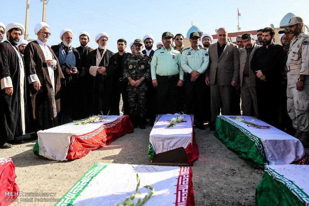 استقبال از پیکرهای 119 شهید تازه تفحص شده در شلمچه 1