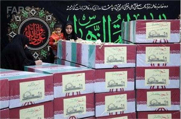 احراز هویت شهید محمد منتظری در معراج الشهدا با حضور خانواده شهید