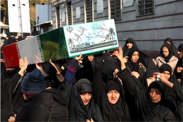 وداع با پیکرهای مطهر ۱۰۰ شهید گمنام تازه تفحص شده در معراج شهدا  4