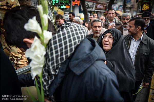 تشییع پیکر پاک ۲۴ شهید گمنام در شیراز 2