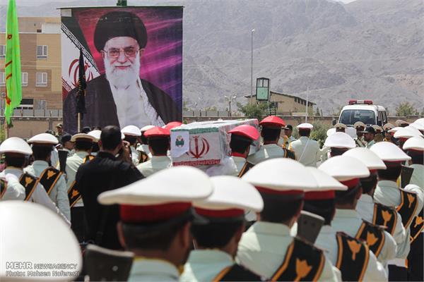 مراسم تشییع پیکر دو شهید دوران دفاع مقدس در بیرجند 19