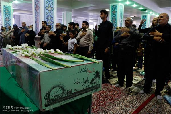 تشییع دو شهید دفاع مقدس در کرمان 2