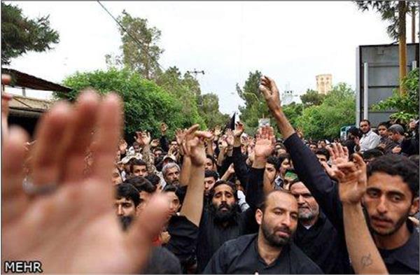 تشییع و خاکسپاری شهدای گمنام در اردکان یزد