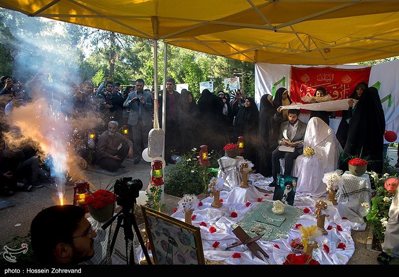 مراسم جشن عقد در جوار شهدای گمنام 5