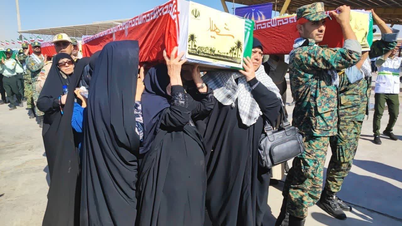 ئین استقبال از پیکرهای مطهر ۹۸ شهید تازه تفحص شده مرز شلمچه-7 آبان 1403 2