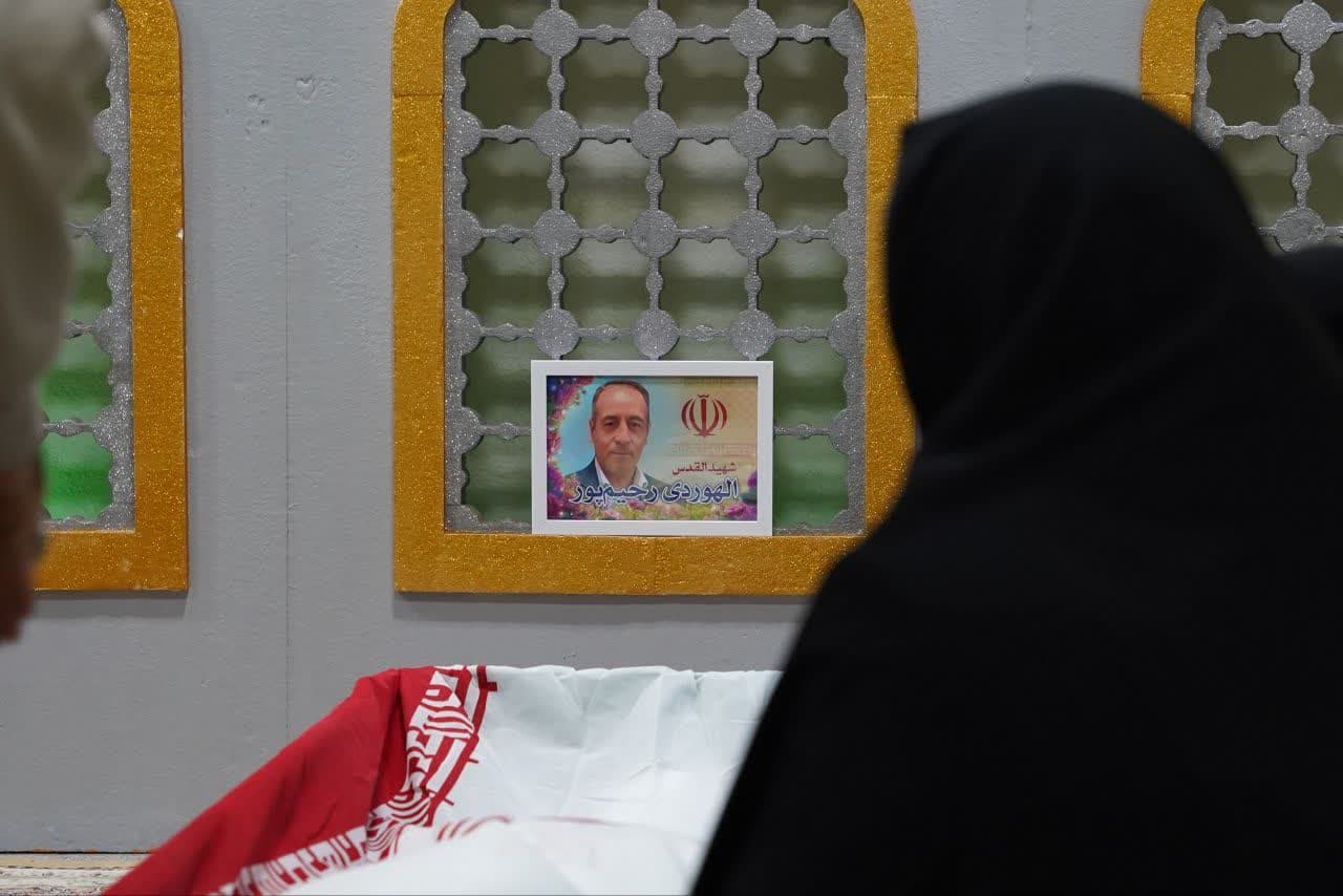 وداع با پیکر مطهر شهید راه قدس الهوردی رحیم‌پور -6آبان1403 8