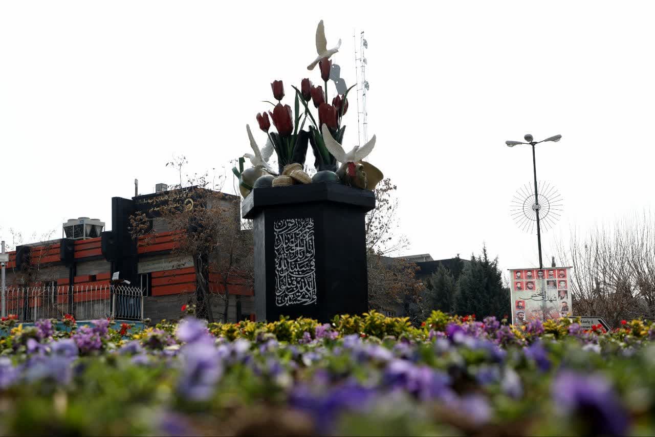 رونمایی از یادمان میدان شهدای تفحص 8