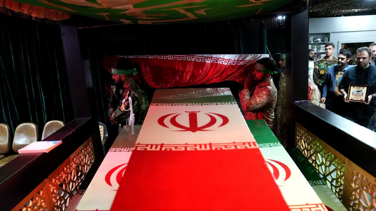 شهید علی اکبر گندمی 5